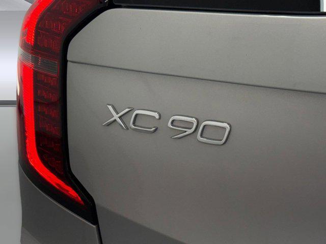 used 2025 Volvo XC90 car, priced at $47,999