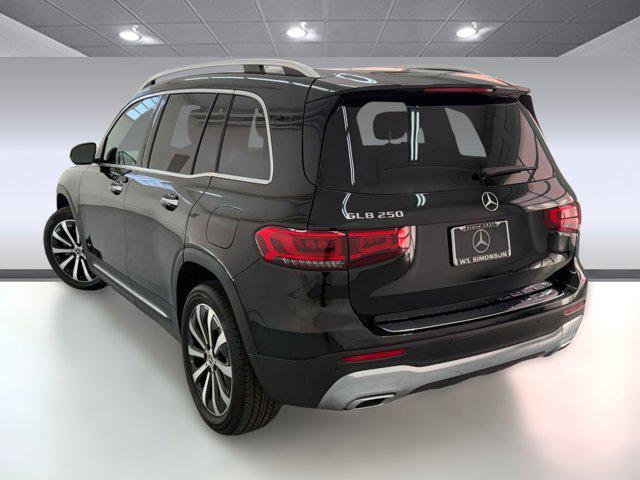 used 2021 Mercedes-Benz GLB 250 car, priced at $26,998