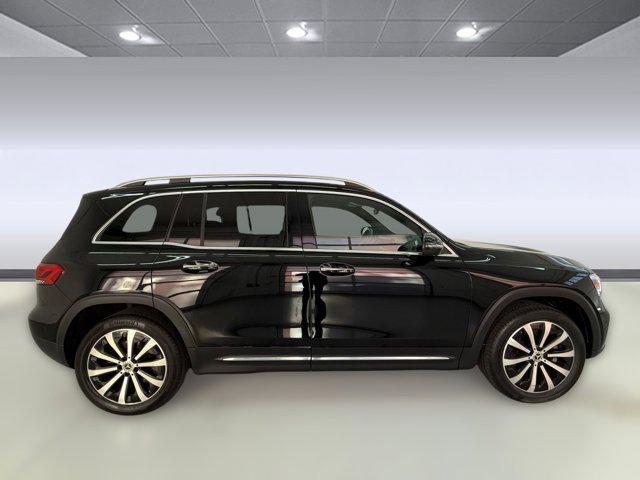 used 2021 Mercedes-Benz GLB 250 car, priced at $26,998