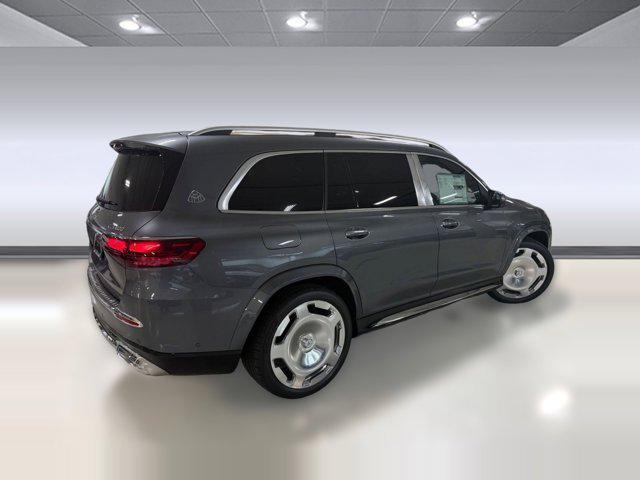 new 2026 Mercedes-Benz Maybach GLS 600 car, priced at $189,405