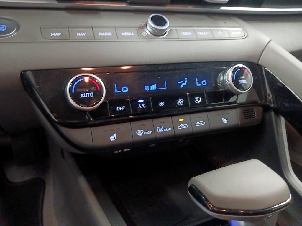 used 2023 Hyundai Elantra car, priced at $21,998