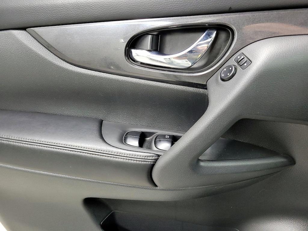 used 2017 Nissan Rogue car, priced at $13,599