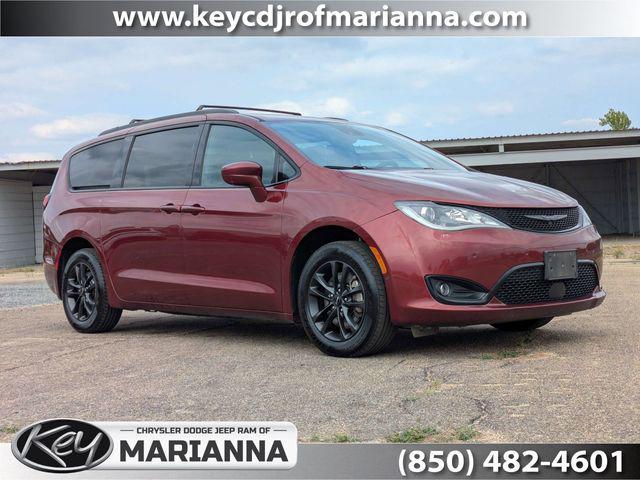 used 2020 Chrysler Pacifica car, priced at $10,999