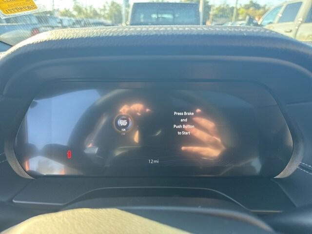 new 2025 Jeep Grand Cherokee car, priced at $38,959