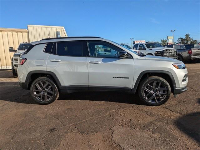 new 2026 Jeep Compass car, priced at $30,061
