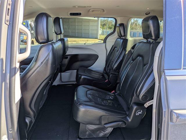 used 2022 Chrysler Pacifica car, priced at $18,999