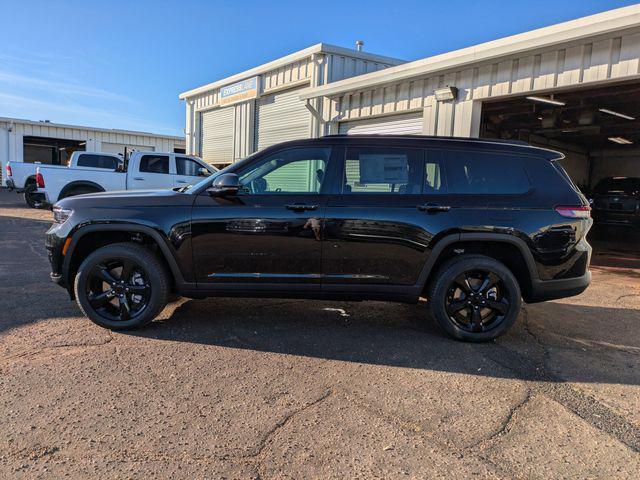 new 2025 Jeep Grand Cherokee L car, priced at $41,052