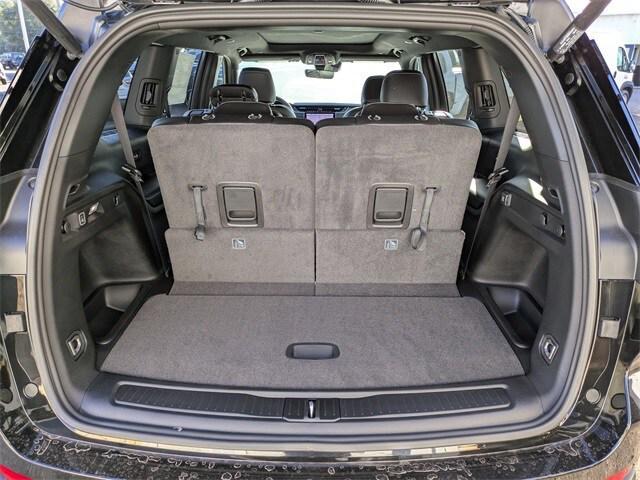 new 2025 Jeep Grand Cherokee L car, priced at $43,052