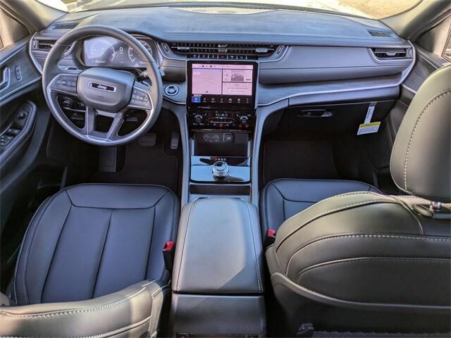 new 2025 Jeep Grand Cherokee L car, priced at $43,052