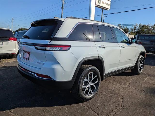 new 2025 Jeep Grand Cherokee car, priced at $38,424