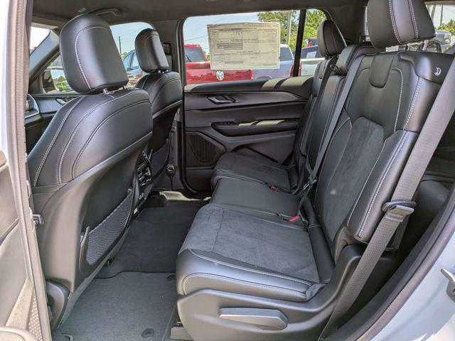 new 2025 Jeep Grand Cherokee L car, priced at $39,123