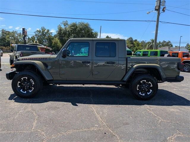 new 2025 Jeep Gladiator car, priced at $51,528