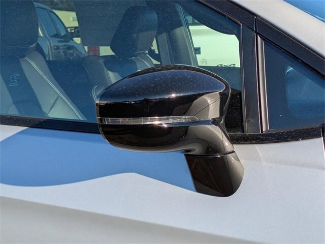 new 2026 Chrysler Pacifica car, priced at $46,452