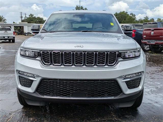 new 2025 Jeep Grand Cherokee car, priced at $44,650