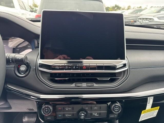 new 2026 Jeep Compass car, priced at $29,601