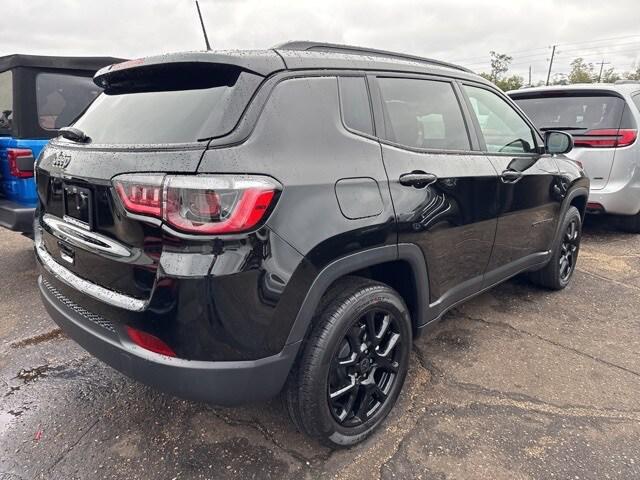 new 2026 Jeep Compass car, priced at $29,601