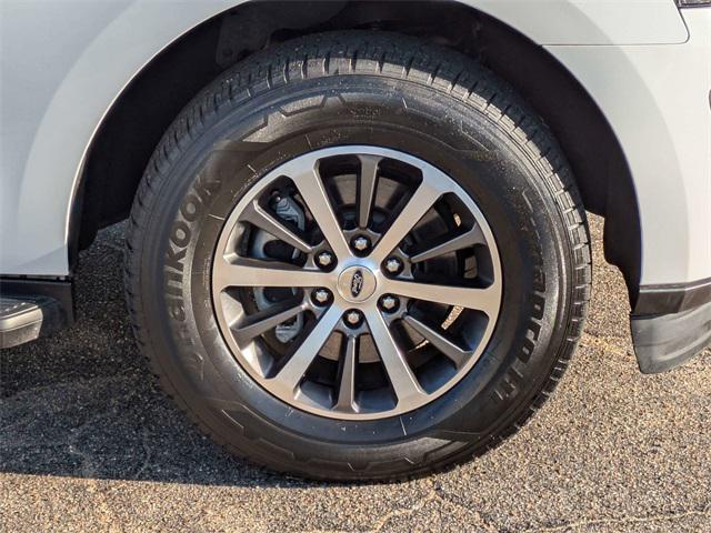 used 2019 Ford Expedition car, priced at $21,311
