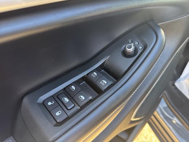 used 2021 Jeep Grand Cherokee L car, priced at $24,995