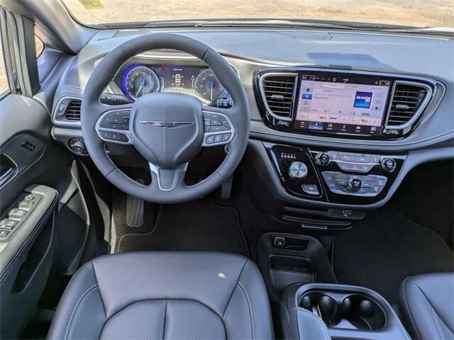 new 2026 Chrysler Pacifica car, priced at $37,404