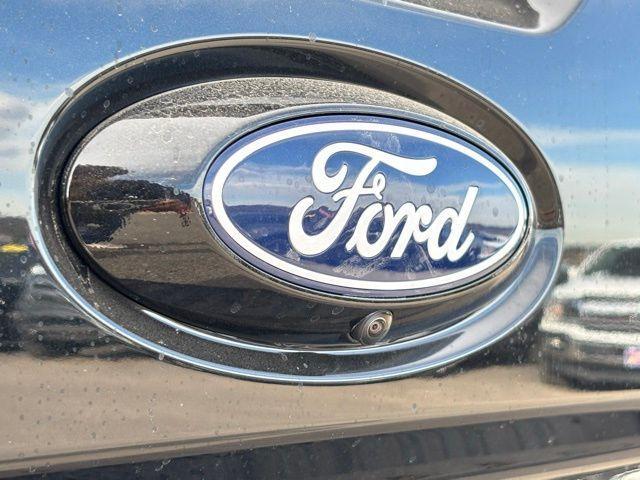 new 2025 Ford Maverick car, priced at $27,989