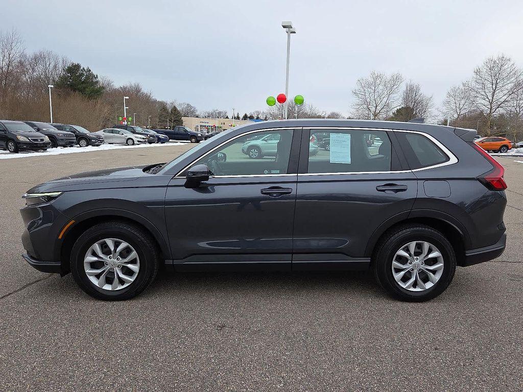 used 2023 Honda CR-V car, priced at $28,900