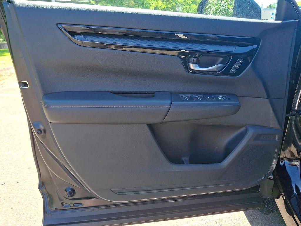 used 2023 Honda CR-V Hybrid car, priced at $29,779