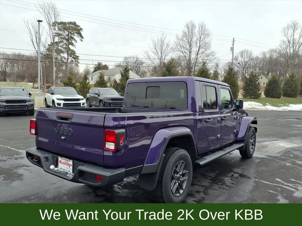 new 2026 Jeep Gladiator car, priced at $49,232