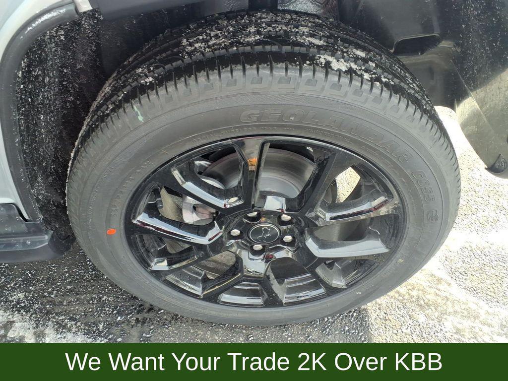 new 2026 Jeep Compass car, priced at $27,253