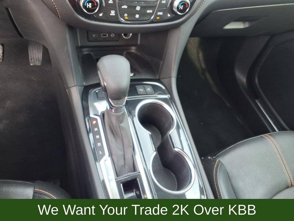 used 2022 Chevrolet Equinox car, priced at $31,500