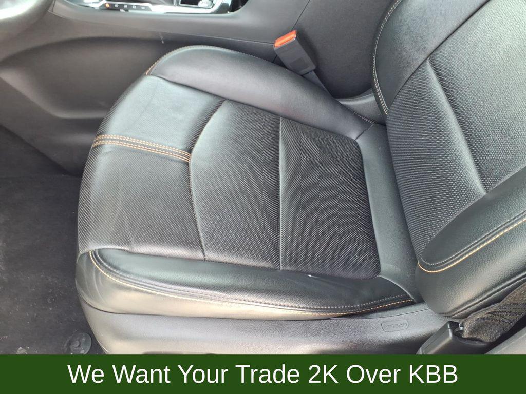 used 2022 Chevrolet Equinox car, priced at $31,500