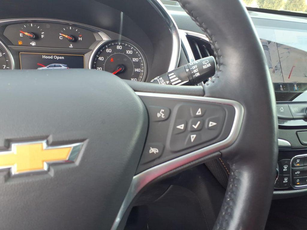 used 2022 Chevrolet Equinox car, priced at $31,500