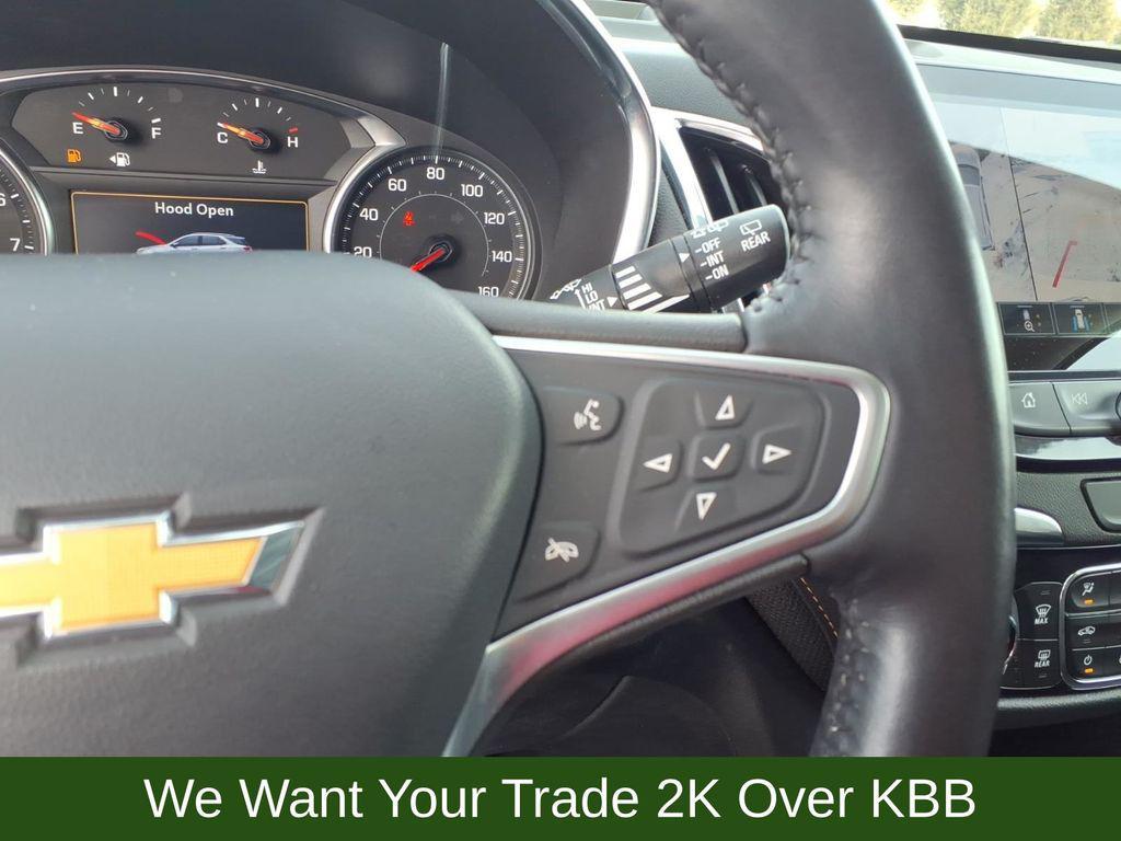 used 2022 Chevrolet Equinox car, priced at $31,500