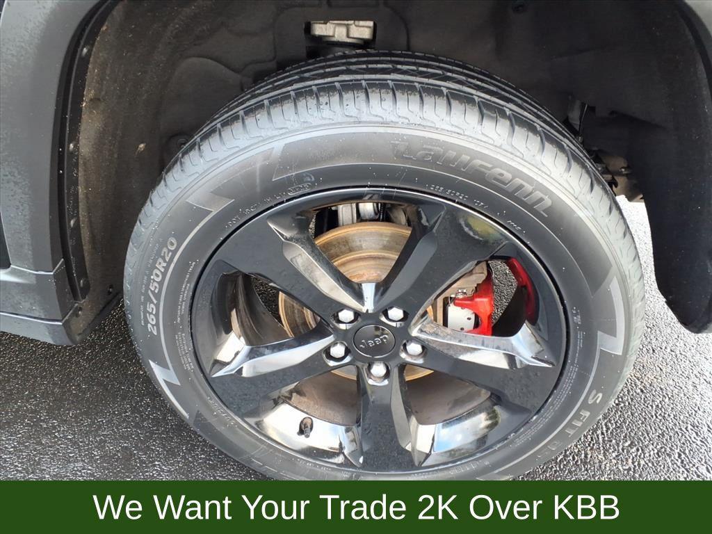 used 2023 Jeep Grand Cherokee car, priced at $22,845