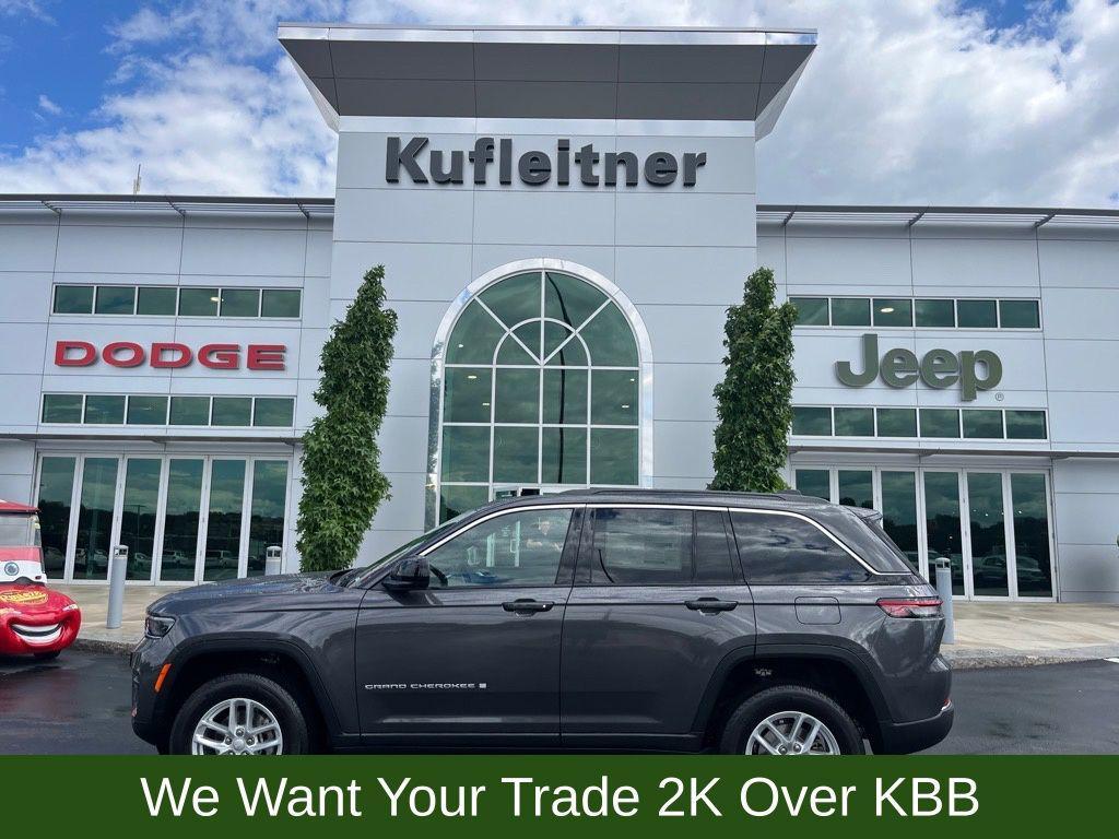 new 2025 Jeep Grand Cherokee car, priced at $32,277