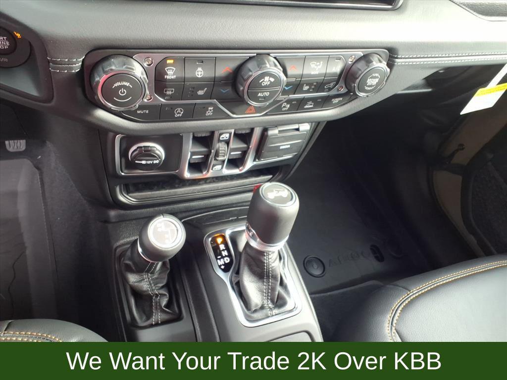 new 2026 Jeep Wrangler car, priced at $51,318