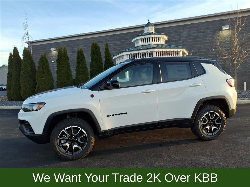 new 2026 Jeep Compass car, priced at $35,184