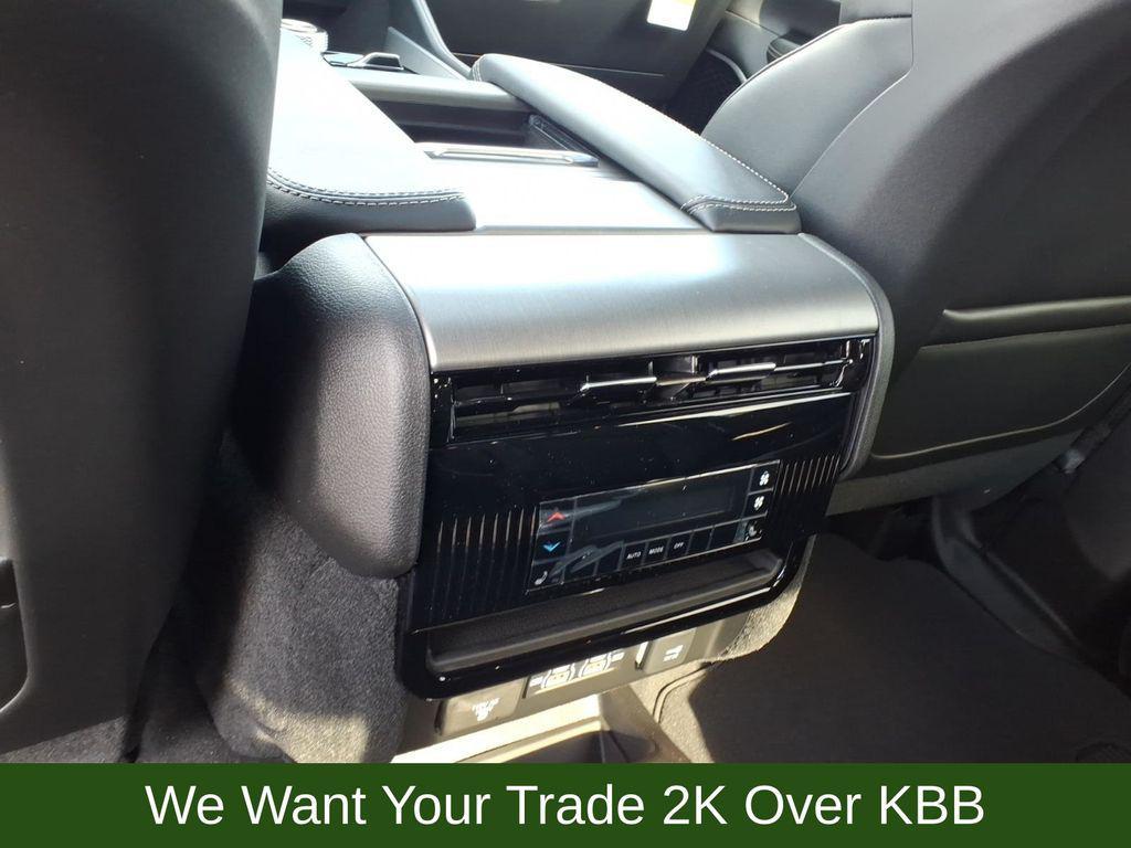 new 2026 Jeep Grand Wagoneer car, priced at $77,004