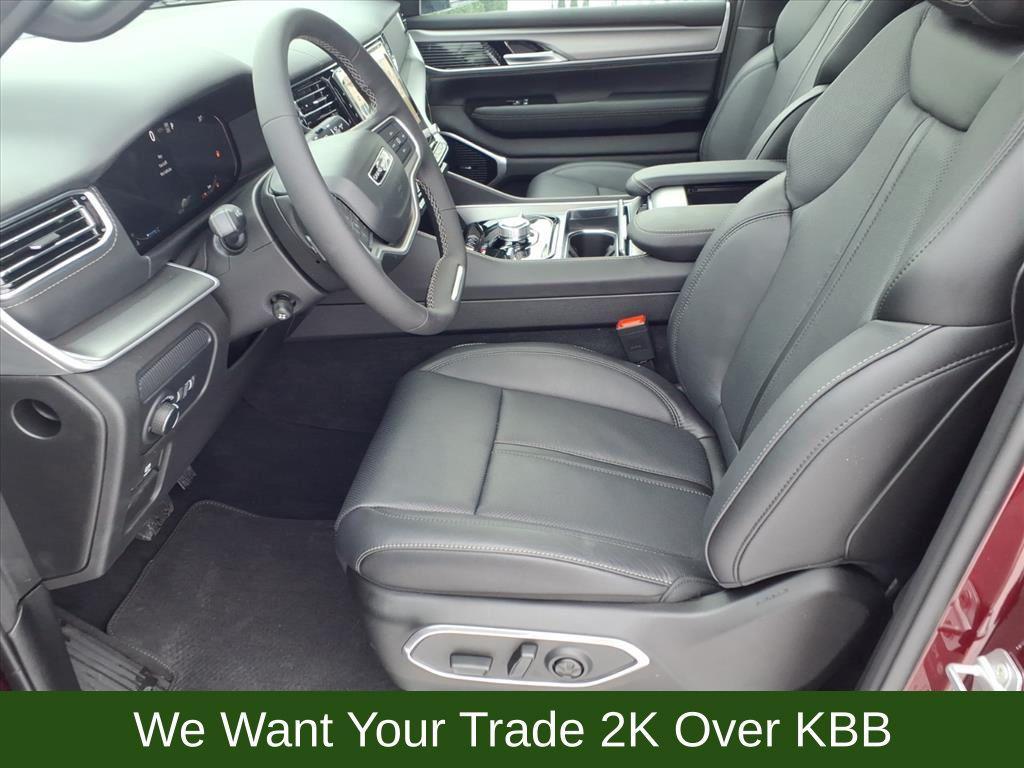 new 2026 Jeep Grand Wagoneer car, priced at $75,995