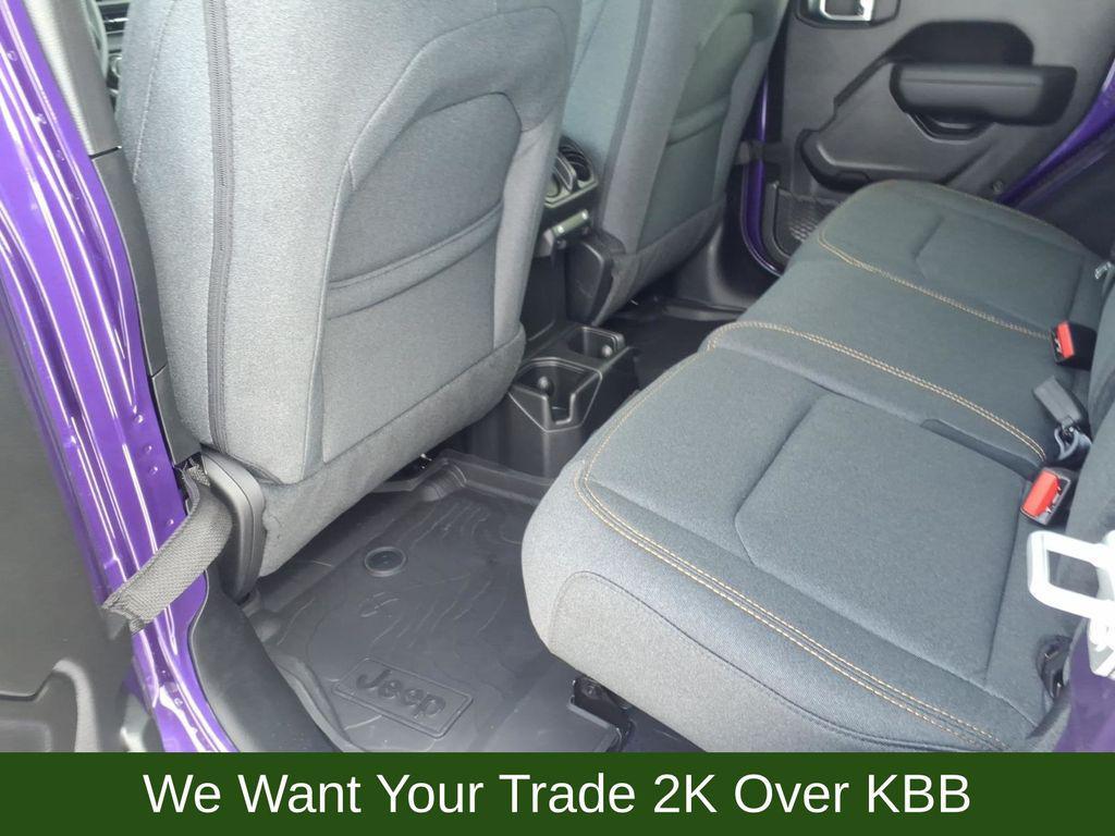 new 2026 Jeep Wrangler car, priced at $48,387