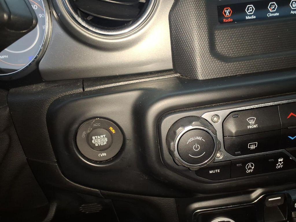 used 2021 Jeep Wrangler Unlimited car, priced at $37,984