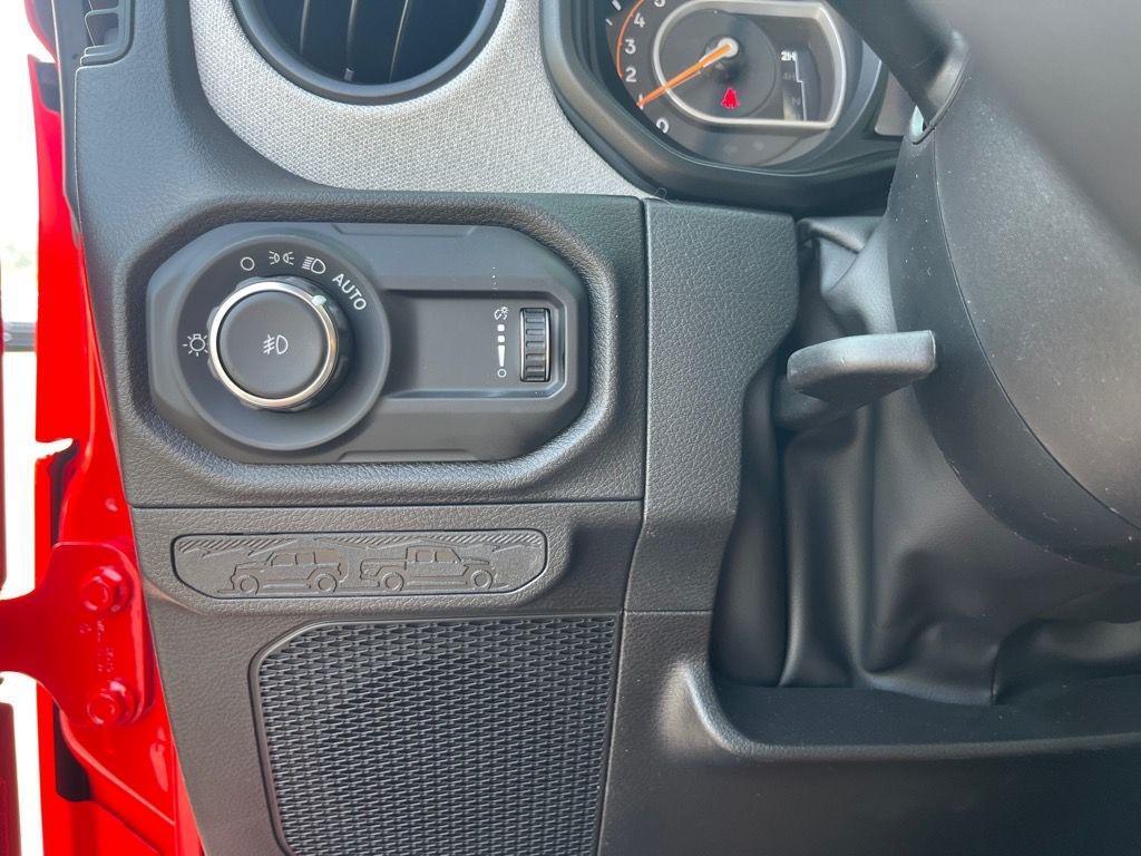 new 2025 Jeep Wrangler car, priced at $50,291