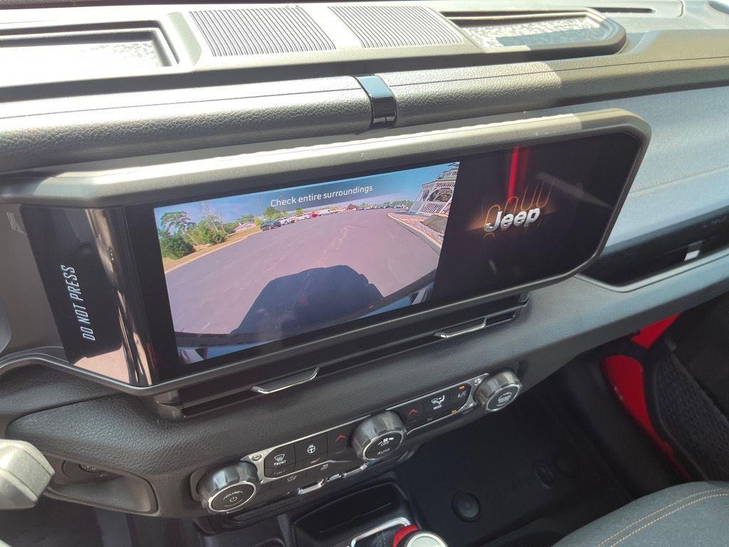 new 2025 Jeep Wrangler car, priced at $50,291