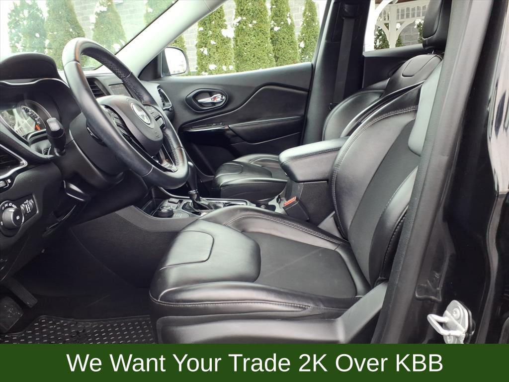 used 2019 Jeep Cherokee car, priced at $13,481