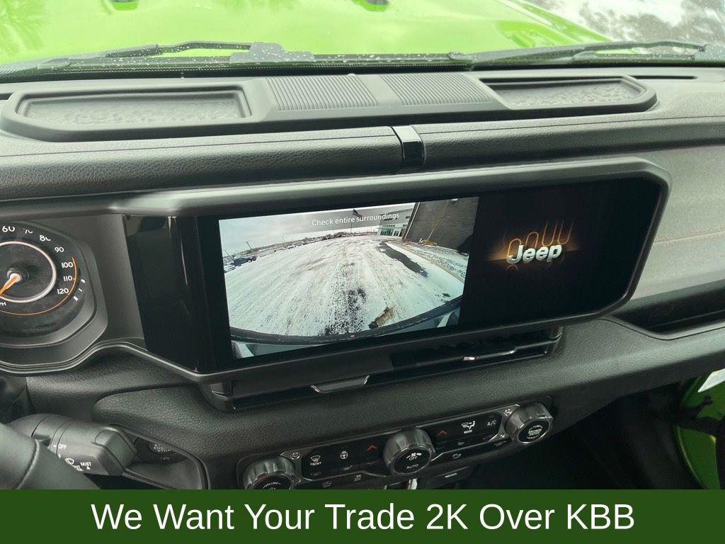 new 2025 Jeep Wrangler car, priced at $43,684