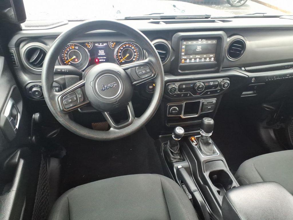 used 2022 Jeep Wrangler Unlimited car, priced at $32,155