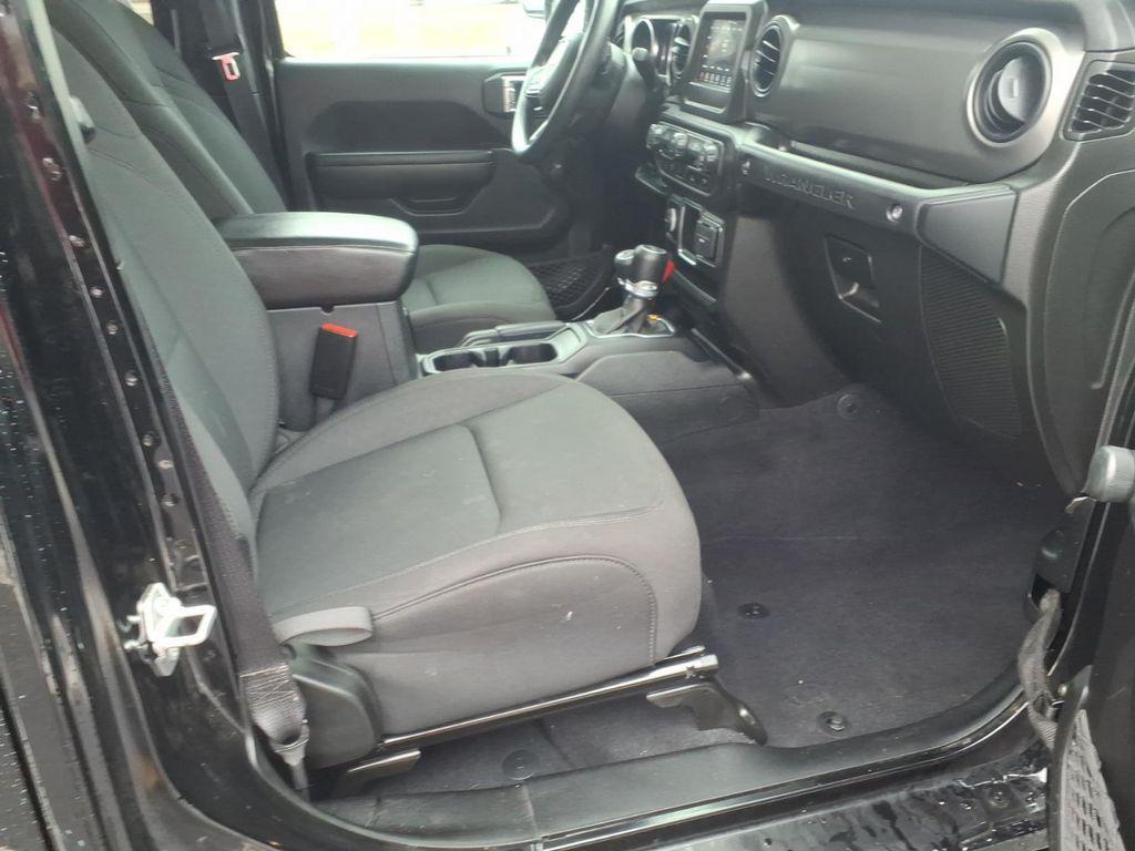 used 2022 Jeep Wrangler Unlimited car, priced at $32,155