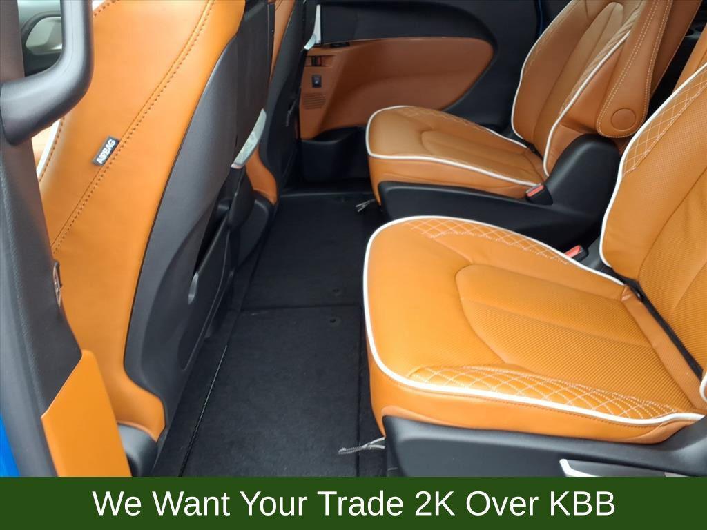 new 2026 Chrysler Pacifica car, priced at $56,827