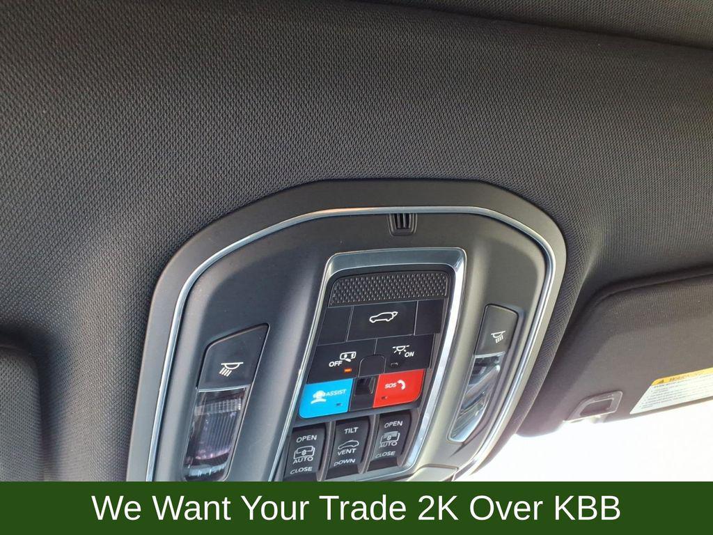 used 2025 Jeep Grand Cherokee car, priced at $58,210