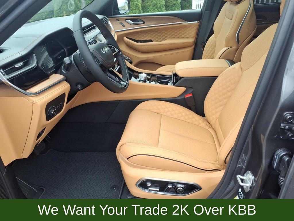 new 2026 Jeep Grand Cherokee car, priced at $62,923