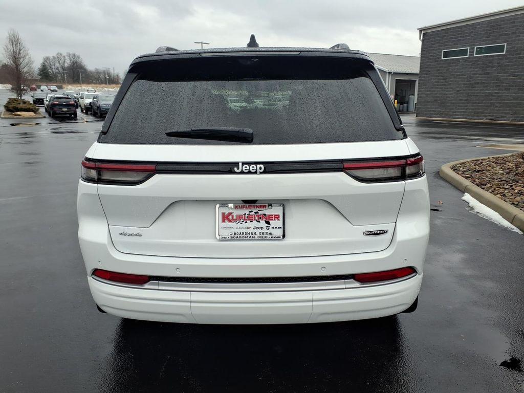 new 2026 Jeep Grand Cherokee car, priced at $54,164